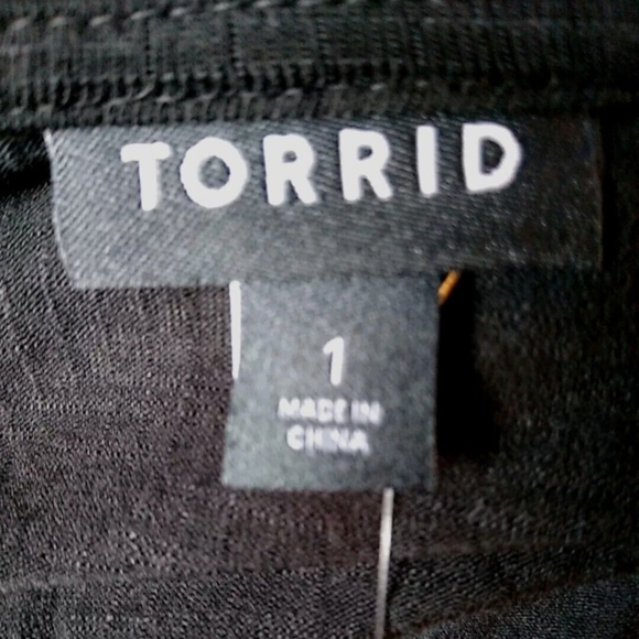 Torrid Top Black Long Sleeve V Neck, Lace Drop Shoulder Stretch Knit 1X 1 NEW - Picture 5 of 8